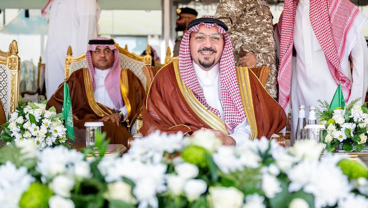 ••

عشاق الفروسية 🐎 

انتظروناً غداً بإذن الله ⌛️
بعلومنا الغانمة اللي توسع الصدر ( 12✖️🚘)

••