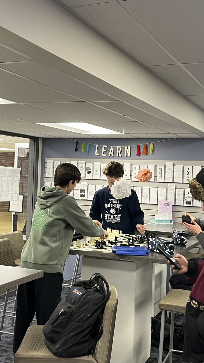 WeGoActivities's tweet photo. Good luck to the WeGo Chess Team at state this weekend! They are seeded 28 out of 128 heading into the tournament. Yes King! #WeAreWeGo https://t.co/DaqtaEO7pL