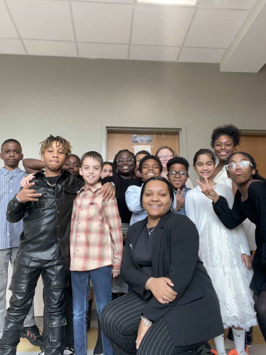 Ms. Gasu tweet media