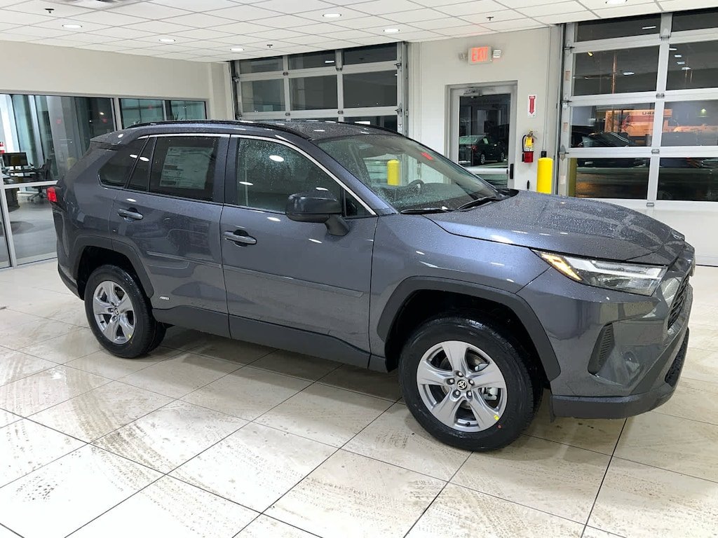 Jump in this NEW 2025 Toyota RAV4 Hybrid and go!

More info --> bit.ly/4jYvPGA