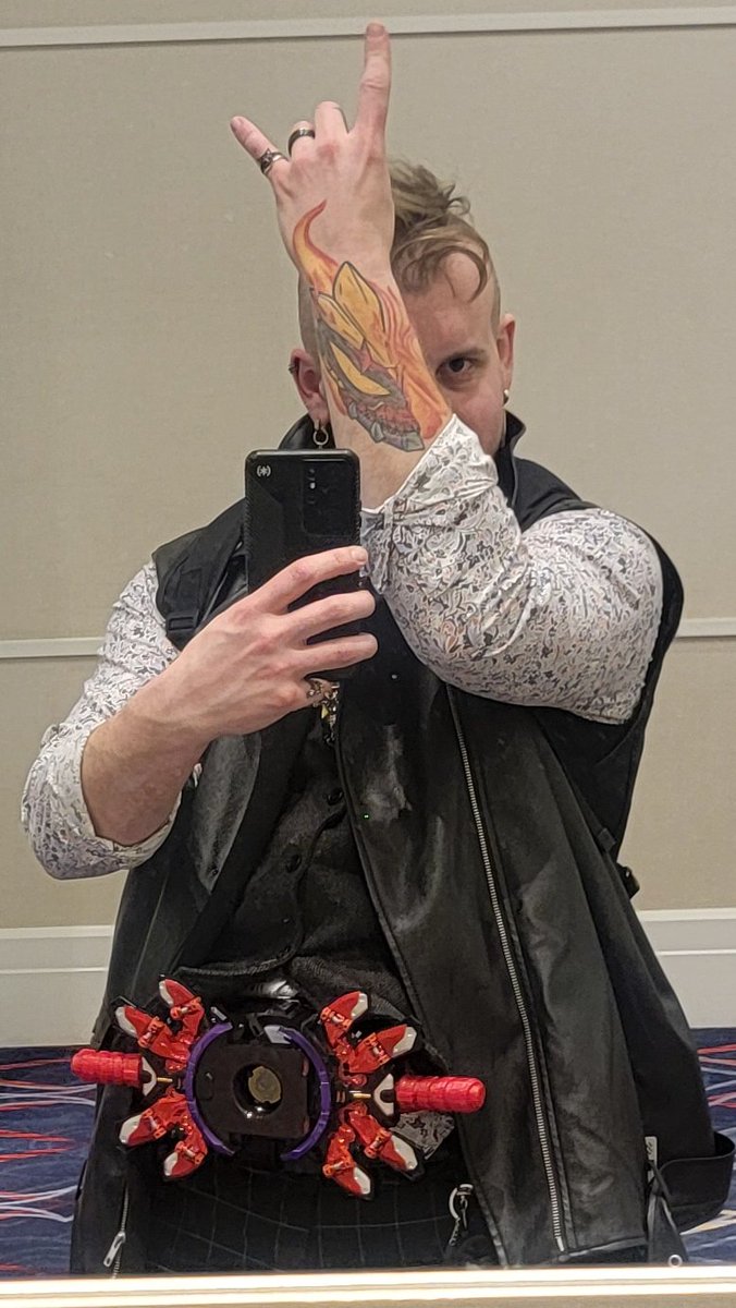 Forest Dude / Kamen Rider Mail Daddy tweet media