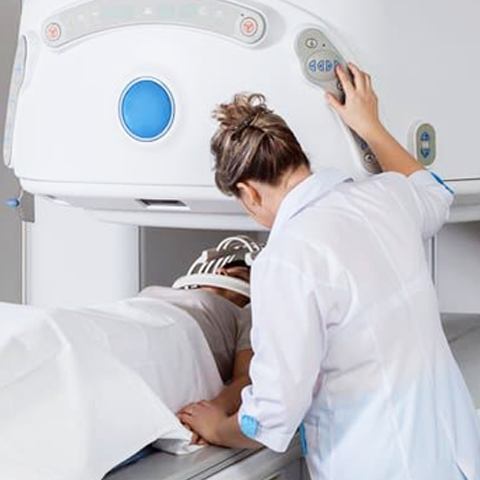 MxrImaging's tweet image. Did you know the quality of #MRI images depends on the type of MRI system &amp;amp; the #imagingtechniques used?

While magnetic strength matters, there are two main types of imaging techniques that also factor in.

Learn more: tinyurl.com/mpu9utnp

#MRIEducation #MRITraining