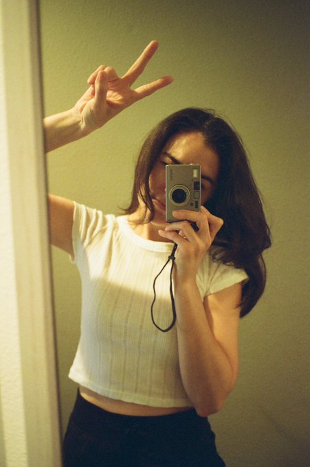 Watch Sasha Grey's leaked NSFW photo on TwXstars