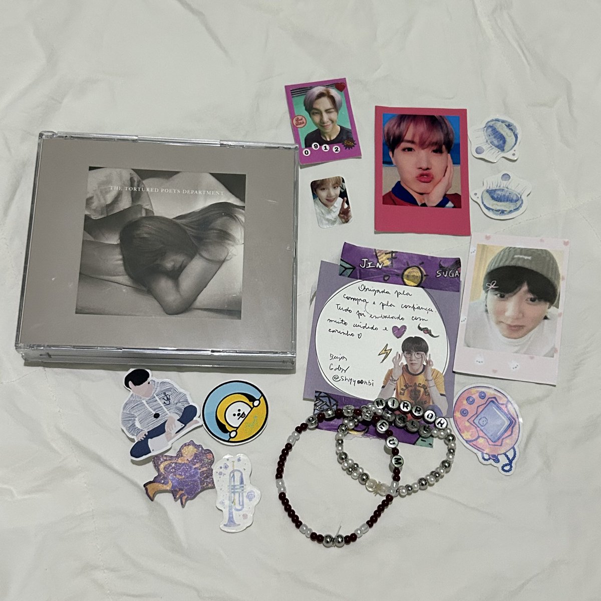 bluedipty's tweet photo. feedback positivo pra @shyyoonbi que me vendeu meu presente de aniversário🫶🫶🫶 o envio foi muito rápido e o álbum chegou super bem embalado, o processo todo de compra foi muito tranquilo 
obrigada pela venda Gabi ♥️ https://t.co/WVGRQjVzFf
