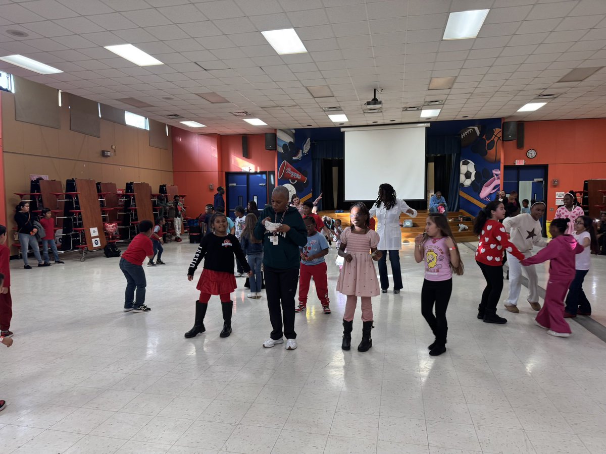 Ms. Castillo tweet media