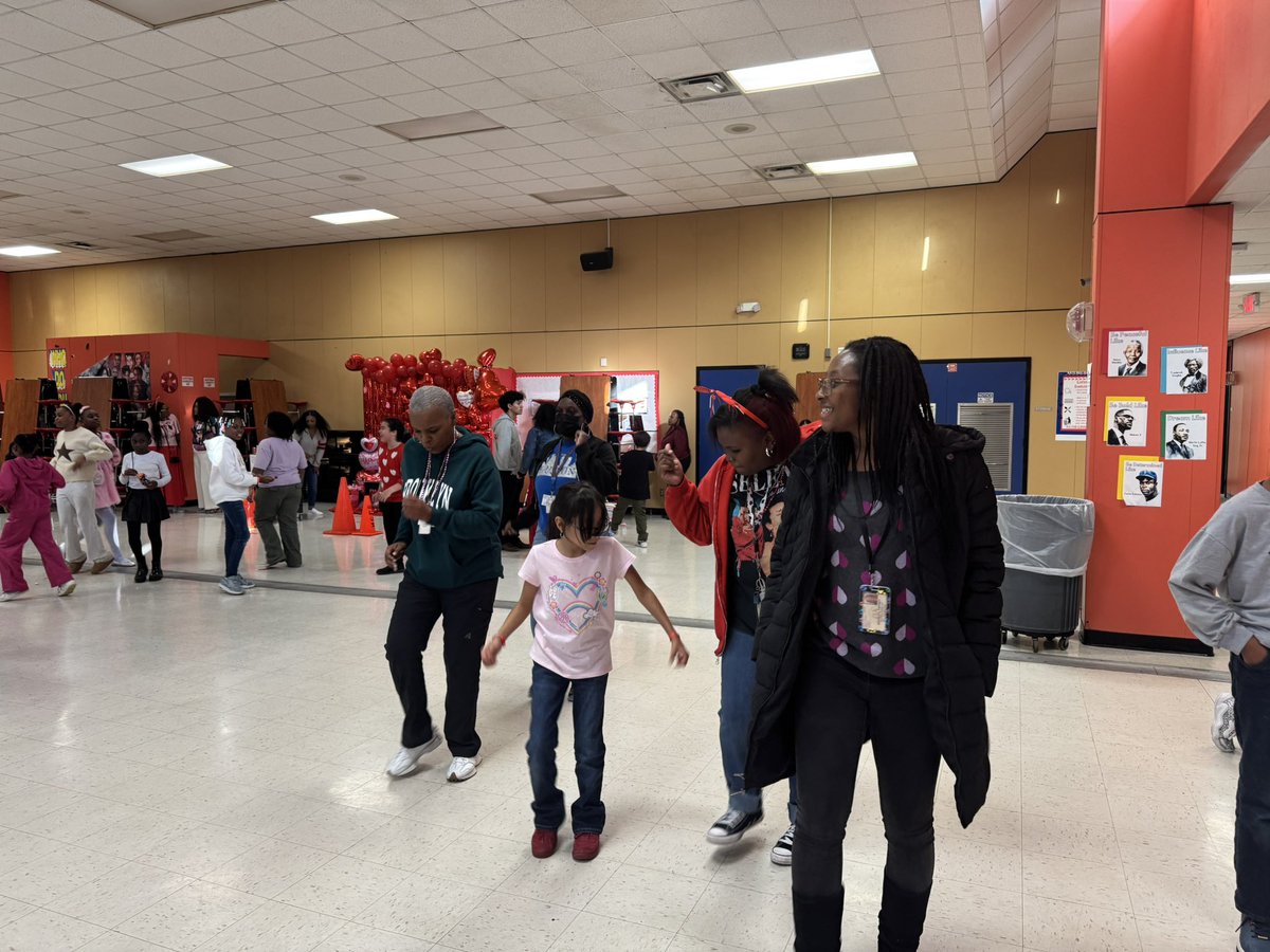 Ms. Castillo tweet media