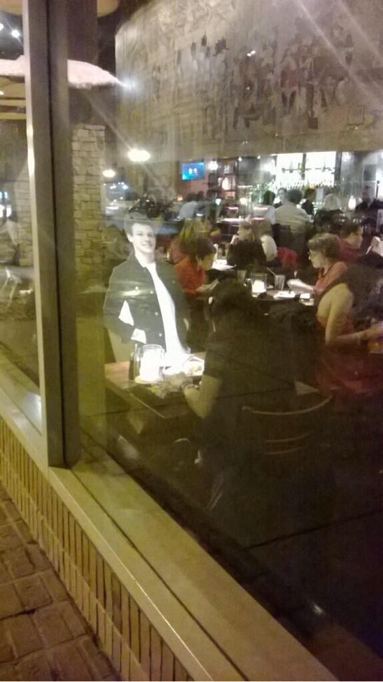 "are you free on feb 14th?" ..... girl no....😭