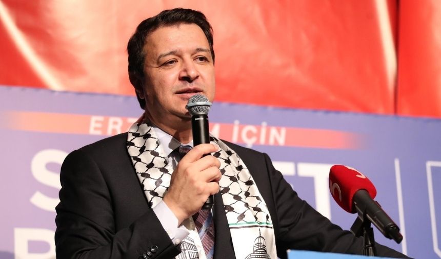 🔴Saadet Partisi Genel Başkanı Mahmut Arıkan: Yüreği Filistin için atan tüm vicdan sahiplerini Cumartesi 12.00’de Beyazıt Meydanına bekliyorum.