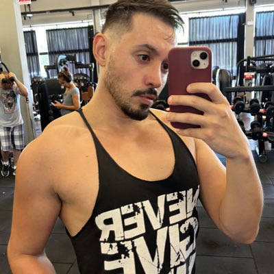 Fagner_Serpa's tweet photo. #NovaFotoDePerfil https://t.co/rMxDIQZznA