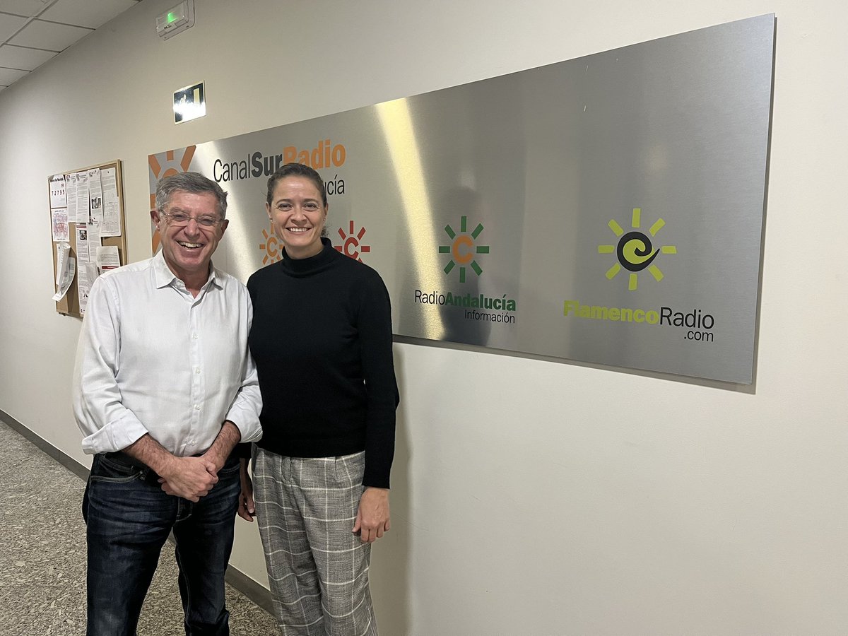 El Mirador de Andalucía (@elmiradorcsr) on Twitter photo En <a href="/RAInformacion/">Radio Andalucía Información</a> <a href="/IsaSanchez_com/">Isa Sánchez</a> sec. Gral #Deportes <a href="/AndaluciaJunta/">Junta de Andalucía</a> con Antonio Rengel invitada en los estudios de #Canalsurradio En <a href="/RAInformacion/">Radio Andalucía Información</a> <a href="/IsaSanchez_com/">Isa Sánchez</a> sec. Gral #Deportes <a href="/AndaluciaJunta/">Junta de Andalucía</a> con Antonio Rengel invitada en los estudios de #Canalsurradio
