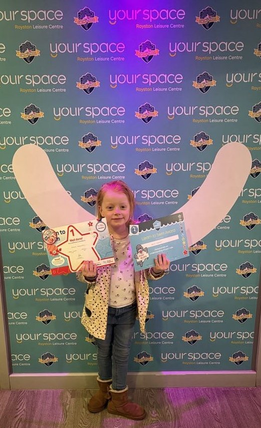 Very proud of our girls determination 💓 keep shining sweetheart <a href="/TeamBeesFS2/">Bees</a>