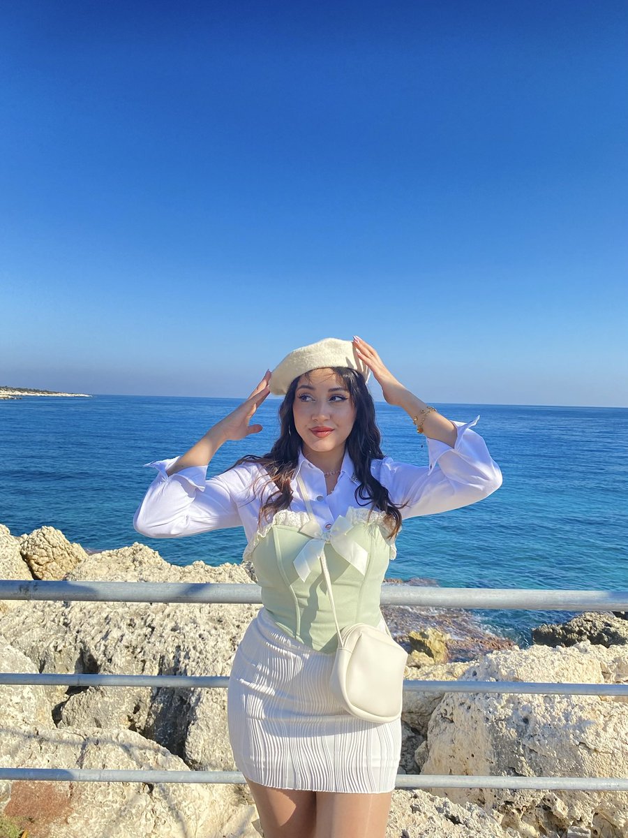 busecnarr's tweet photo. 🧚🏻‍♀️✨ https://t.co/kgvXV17n0d
