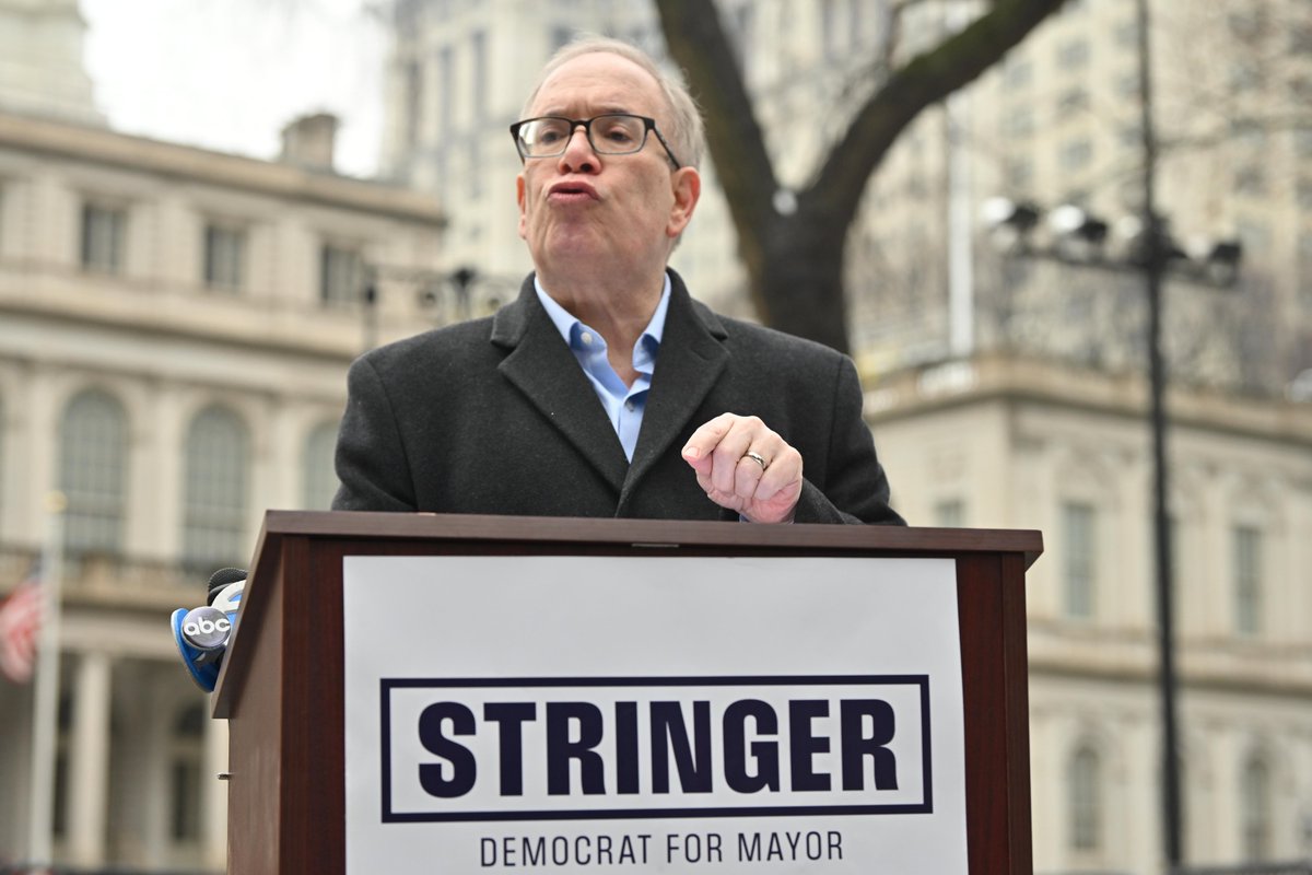 Lloydphoto's tweet photo. Photos:Scott Stringer denounced Mayor Eric Adams aligning with the boarder Czar Tom Homan on Feb 13, 2025. #LloydMitchellPhotography #ScottStringer #Photojournalism #Journalism #ICE #MayorEricAdams #Immgration https://t.co/gEZiImHSR4