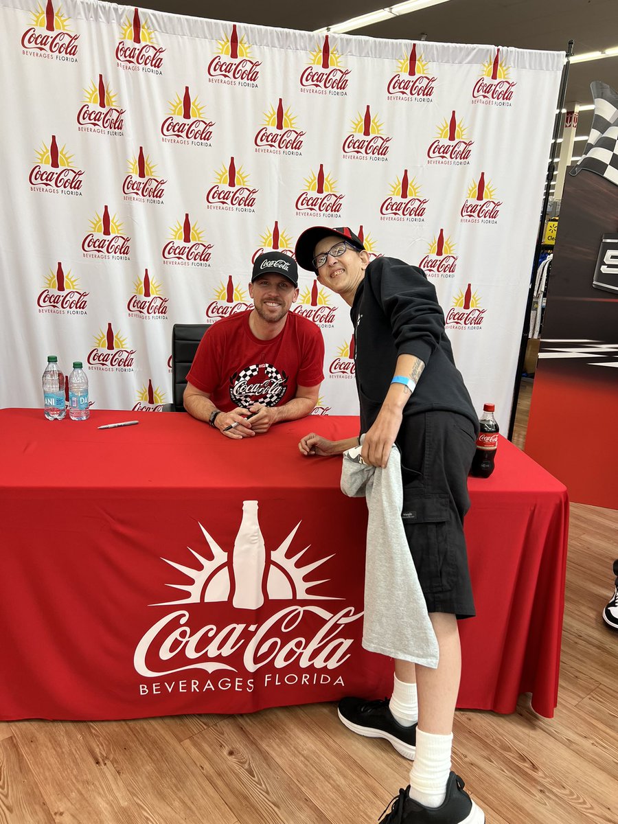 danicapatrick13's tweet photo. Picture with NASCAR driver Denny Hamlin and video of me getting a fist bump from Denny https://t.co/ab3OwSZS1q