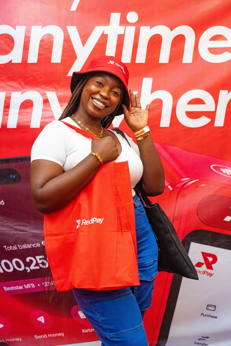 Redpayng's tweet photo. Redpay is not just about payments, but also putting smiles on faces! 😃🎁

We always have an amazing time connecting with people, from seamless payments to exciting giveaways💙💳✨
Nothing makes us happier than giving back! 
Swipe to see all the happy faces! 📸🎉 https://t.co/rtNByLs4La