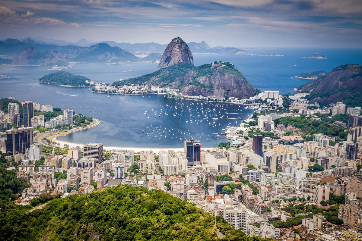 Feel the rhythm and energy of Rio De Janeiro, Brazil! 🌴🎉
Ultimate travel destination ✈️ #TravelGoals