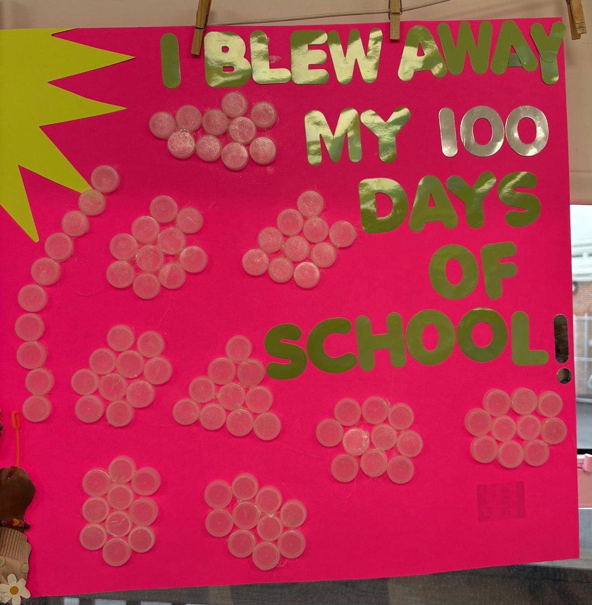 DebDelutis's tweet image. Happy 100th day of school!! I love their creativity!! ❤️❤️@EPSRocks  @LTPS1 #kstars