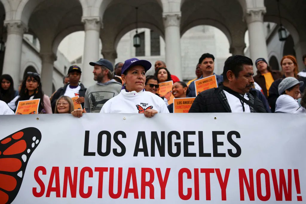 LA is a city of immigrants, and we must protect ALL who call it home! 💙 Councilmember Traci Park, it's time to stand up for our sanctuary city protections—our immigrant neighbors deserve safety, not fear.

✍️ Sign &amp; share the petition: chng.it/qmRYXcHz5M

#SanctuaryForAll