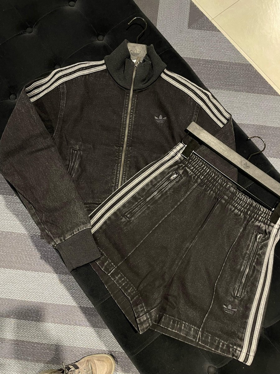 _dree69's tweet image. Vendedor credenciado Adidas Originals, DF e entorno!! RT pra ajudar o corre do amigo 🙏🏽