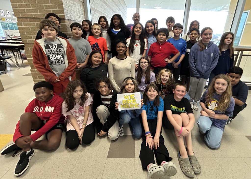 Ms. Villaloboz  fifth grade students were ALL present!  What a great accomplishment students!  #ALVINISD  #AllInAlvin #MTETigers