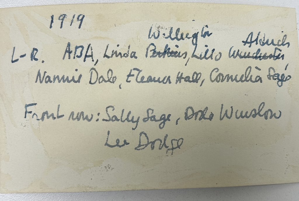 LewisWalpoleLibrary tweet media