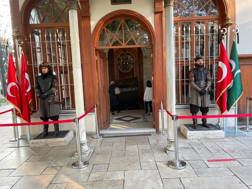 Ramazan-ı Şerif'in müjdesi, rahmet ve mağfiret gecesi olan Berat Kandilinizi tebrik eder, Ülkemize, Tüm İslam alemine hayırlar  ve özellikle  Hastalarımıza şifa getirmesini dilerim.

Dua ediyor dua talep ediyorum.
Sevgi ve saygılarımla