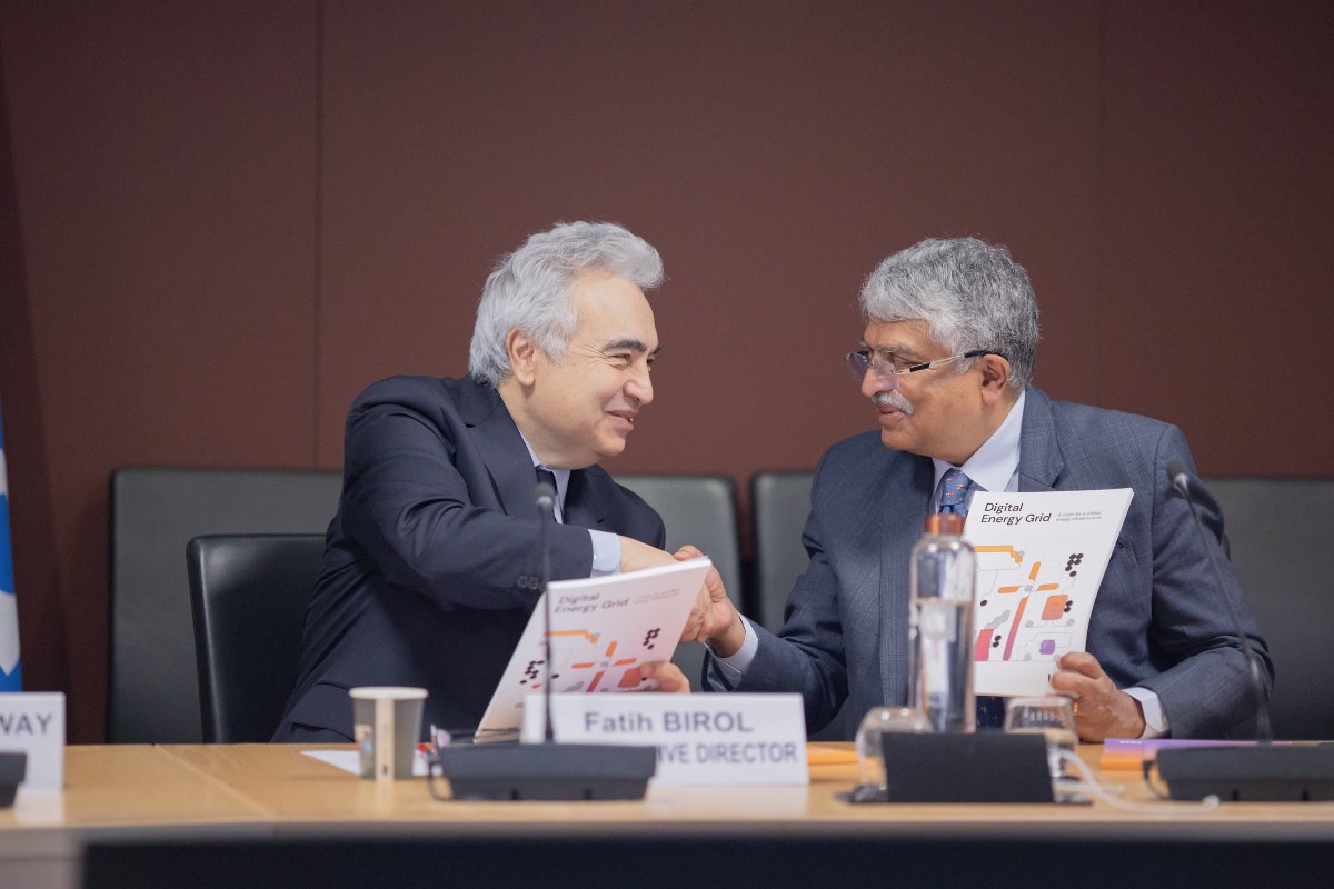 Nandan Nilekani (@nandannilekani) on Twitter photo Digital Energy Grid: A Universal Digital Infrastructure for Energy," a vision paper developed with <a href="/IEA/">International Energy Agency</a> & #FIDE (@becknprotocol).
As the energy landscape evolves with electrification, decentralization & digitalization, the need for a universal, interoperable & resilient digital Digital Energy Grid: A Universal Digital Infrastructure for Energy," a vision paper developed with <a href="/IEA/">International Energy Agency</a> & #FIDE (@becknprotocol).
As the energy landscape evolves with electrification, decentralization & digitalization, the need for a universal, interoperable & resilient digital