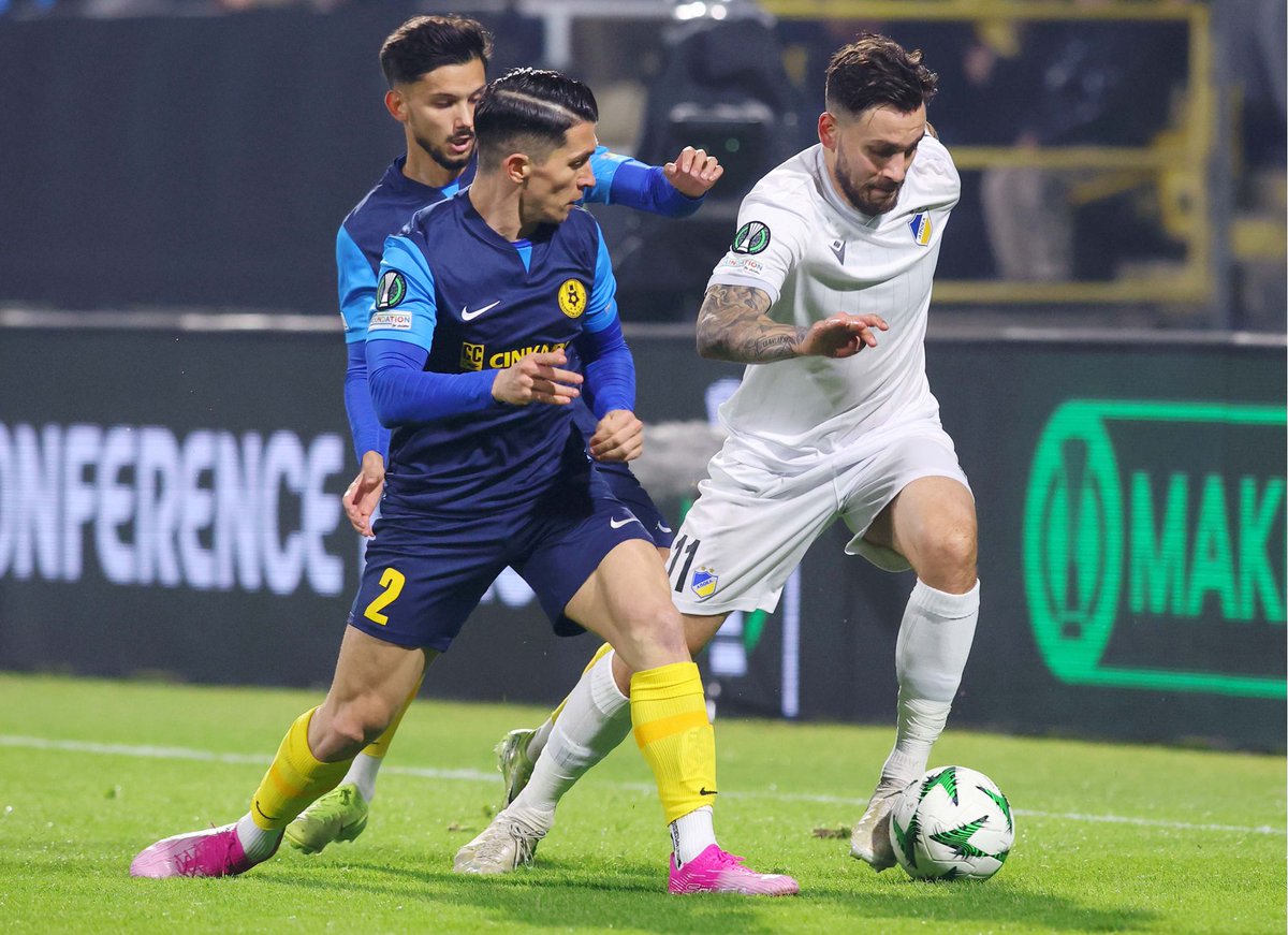 apoelfcofficial's tweet photo. Ξεκίνησε το β' ημίχρονο.
#NKCelje 1-1 #APOELFC
⚽️ Kučys 2' - Abagna 33'
#CLJvAPO #UECL #apoelfclive
#Stoiximan #iroes https://t.co/EmOl2Jp7mO