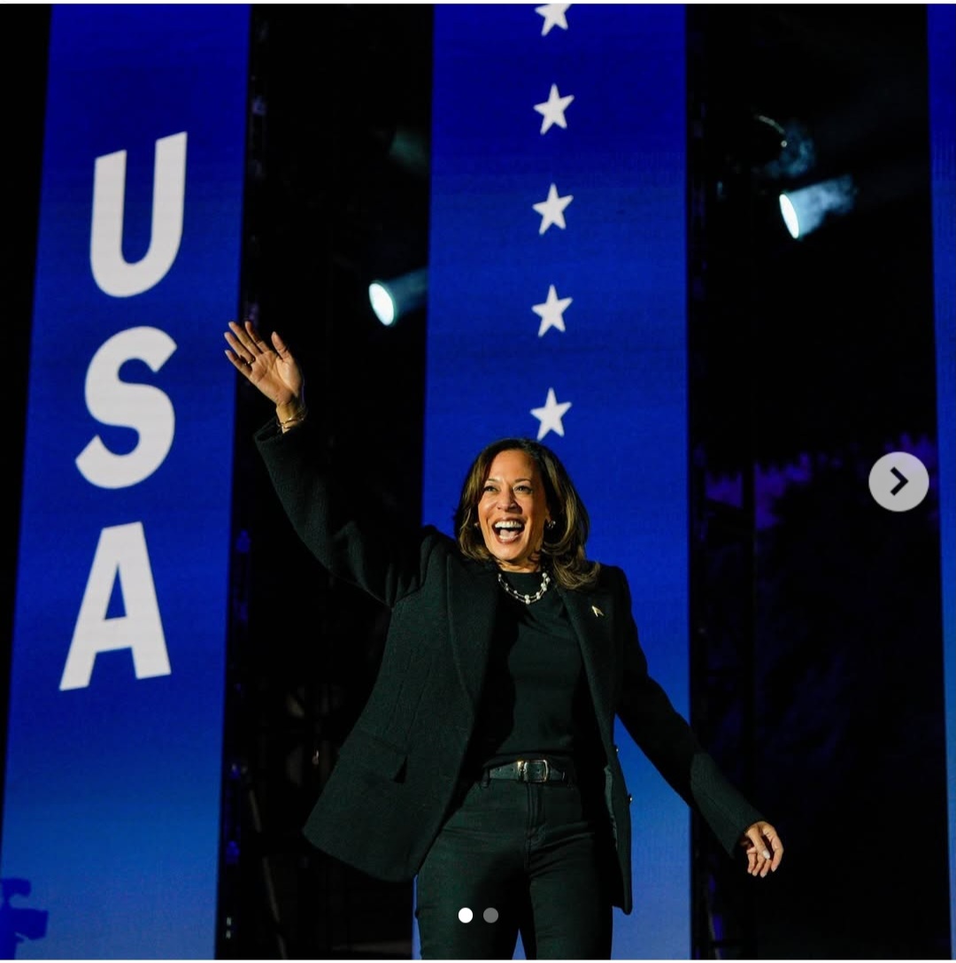 Resisting ( 👀 Pinned Post) tweet media