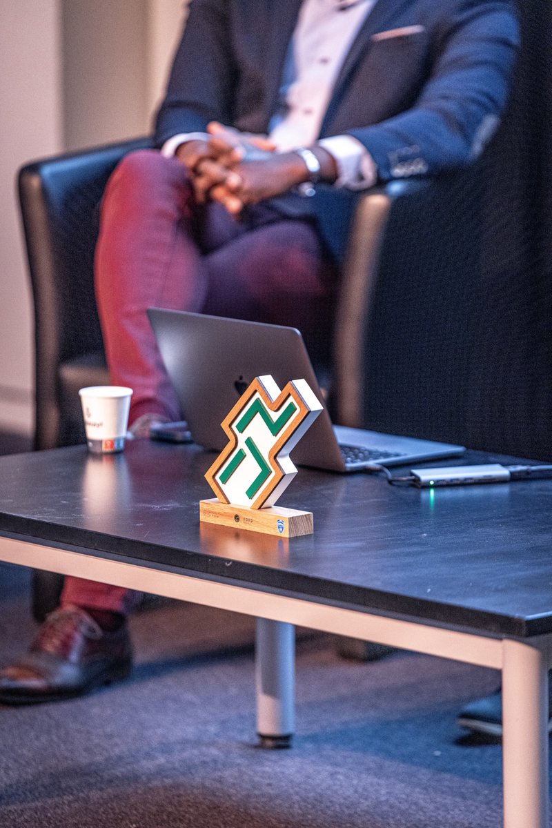 🏆⚽ Remise du label FPFP à 𝐥’𝐄𝐒𝐓𝐀𝐂 🌱

Ce matin, <a href="/JulienPierre4/">Julien Pierre</a> était présent auprès des membres de l’Estac Business Club.

À cette occasion, Julien a remis le label Fair Play For Planet à <a href="/EdwinPindi/">Edwin Pindi</a> , Président de <a href="/estac_officiel/">ESTAC Troyes</a> 

#FPFP #Communautéfpfp