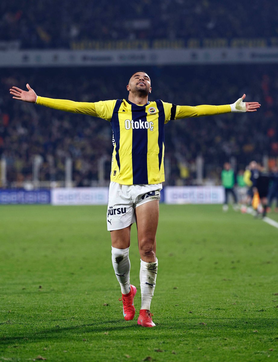 olm bu adam mübarek kandil günü gol atmaz mı sandınız