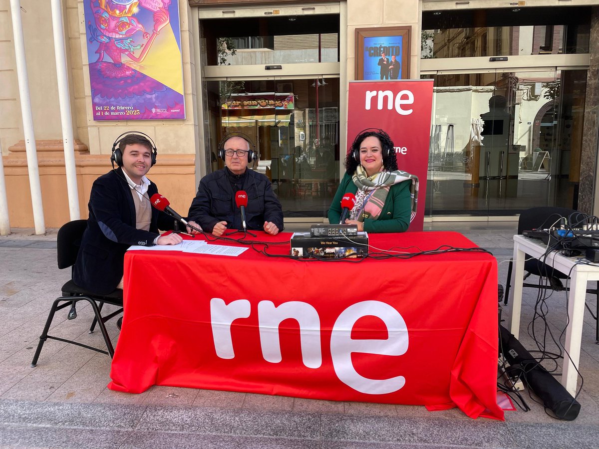RTVEMelilla's tweet photo. Nos han acompañado en esta jornada tan especial la directora de @cope_melilla @sarajimse; el periodista José Manuel Guirval, ligado muchos años a la Cadena SER en la ciudad autónoma; y @svjimenez, que fue director de la unidad informativa de RTVE Melilla entre 2019 y 2024. https://t.co/CngcgVGvIL