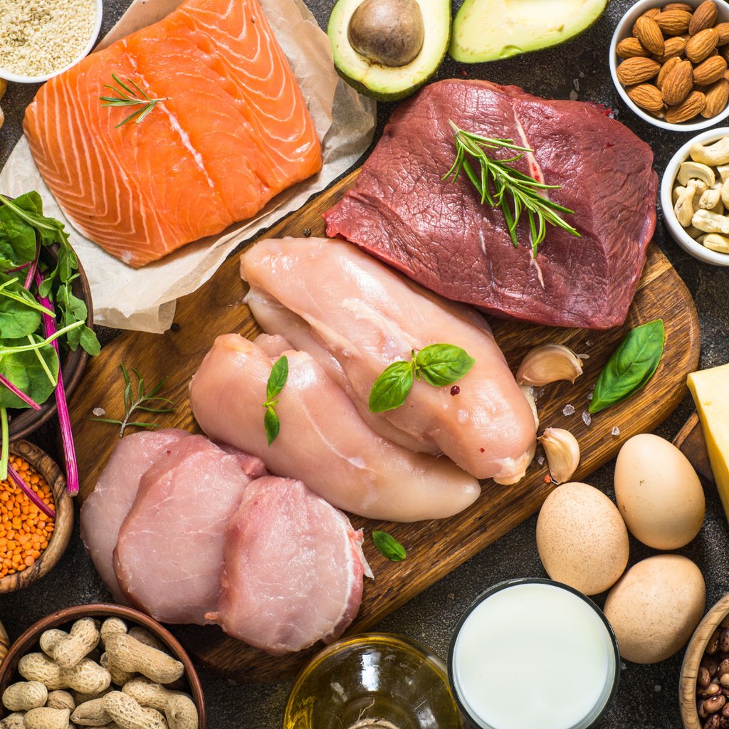 HoCoHealth's tweet photo. 🔌This month, let’s prepare for a POWER OUTAGE.
If power is out for 4+ hours, refrigerated foods may not be safe to eat.
Throw away perishable foods (meat, poultry, fish, eggs, and leftovers) after 4 hours w/o power.
#WhenInDoubtThrowItOut
https://t.co/lZ0yLunwWC https://t.co/LZai1MoYJm