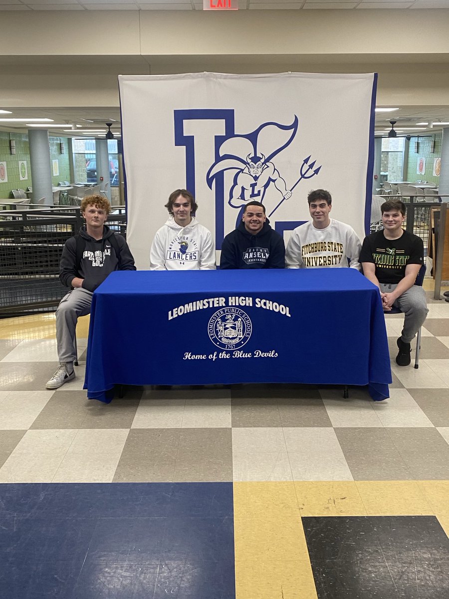 Heading to the next level! Luke Grebinar-Golf, Reece Lora-Baseball, Xavier Cora-Football, Nolan Tetrault-Baseball and AJ Wozniak-Baseball. Congrats and GO BLUE!