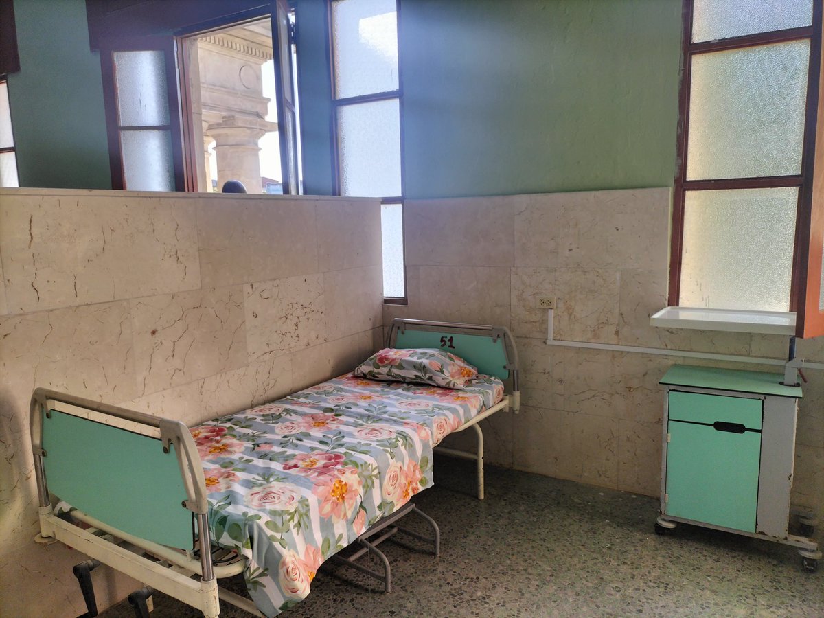 Esta jornada <a href="/DiazCanelB/">Miguel Díaz-Canel Bermúdez</a> y <a href="/DrRobertoMOjeda/">Dr. Roberto Morales Ojeda</a> recorrieron La Habana. Visitaron el hospital "Freyre De Andrade" en Centro Habana, sometido a una restauración que mejorará la calidad de sus servicios y una casa de niños sin amparo parental en 10 de octubre. #DePieYCombatiendo