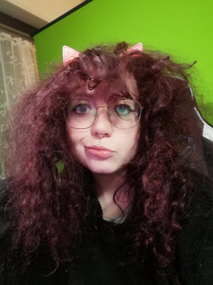 I am alive. Oder so. Zumindest irgendwie 😂♥️
twitch.tv/anniorchid
#twitch #TwitchDE #DragonAgeTheVeilguard