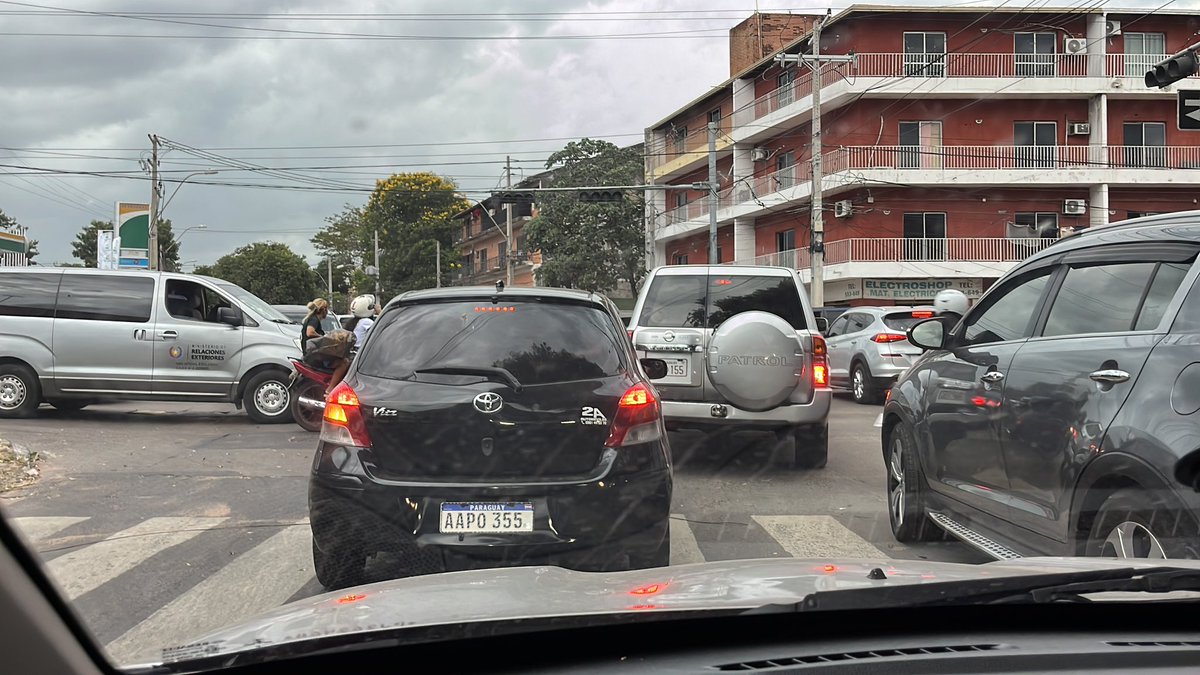 Junior_Cuenca's tweet photo. Qué lindo bardo, médicos y fdo de la mora https://t.co/lVetyPj2nX