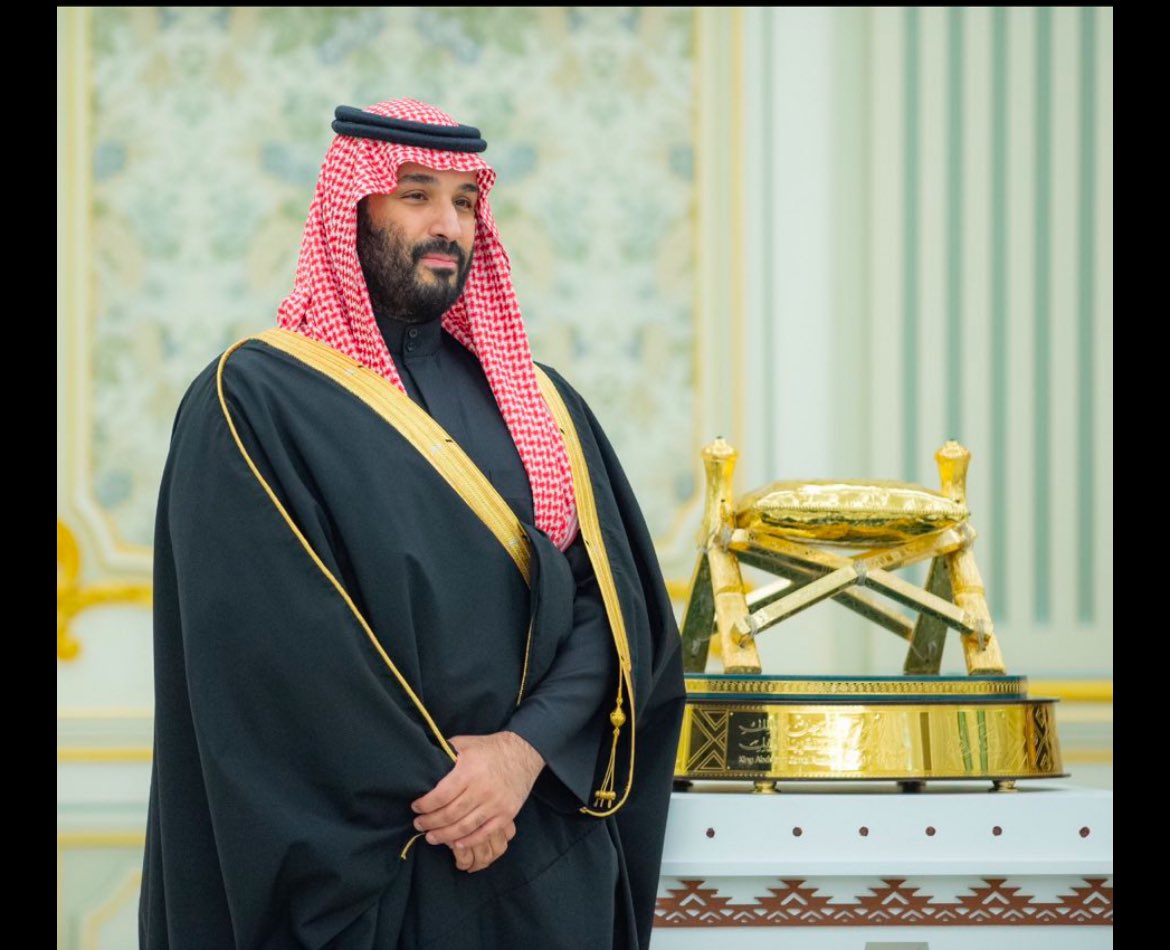h_n0v's tweet photo. @F_BinHithleen @ebrahim34ab يمضي بنا محمد بعزم وجلاده
للمجد ويسابق بنا بيض الأيام https://t.co/C7LBe1Slfq