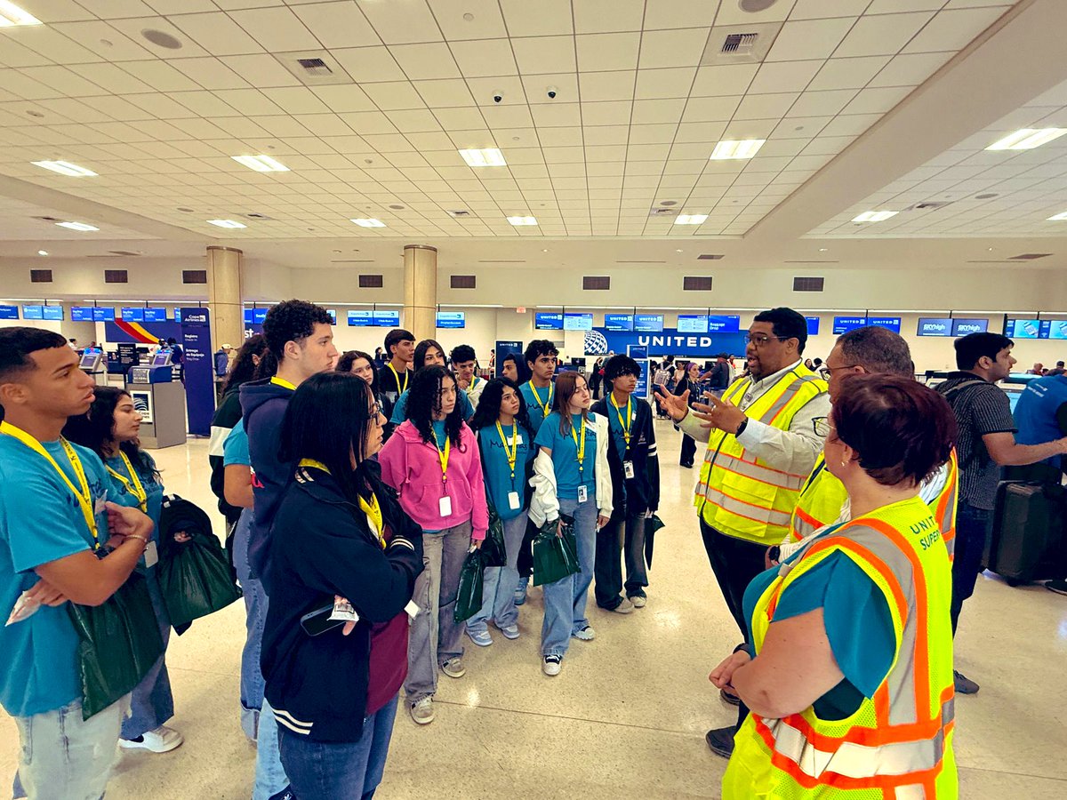 Xavier Caraballo-Sandoz (@xsandozual) on Twitter photo Thrilled to host HS students at SJU! Explored how #GoodLeadstheWay, discussed safe & timely operations, and our role in connecting people while being the largest airline in the 🌎✈️ #AviationEducation #SJUStation <a href="/united/">United Airlines</a> <a href="/DJKinzelman/">David</a> <a href="/M_SJUUA/">Mary Ann Frese</a> <a href="/U_AIR_NOC/">United Network Ops Center</a> <a href="/Evecotto/">Eveliz Cotto</a> <a href="/OJCordova1028/">Orlando Cordova</a> Thrilled to host HS students at SJU! Explored how #GoodLeadstheWay, discussed safe & timely operations, and our role in connecting people while being the largest airline in the 🌎✈️ #AviationEducation #SJUStation <a href="/united/">United Airlines</a> <a href="/DJKinzelman/">David</a> <a href="/M_SJUUA/">Mary Ann Frese</a> <a href="/U_AIR_NOC/">United Network Ops Center</a> <a href="/Evecotto/">Eveliz Cotto</a> <a href="/OJCordova1028/">Orlando Cordova</a>