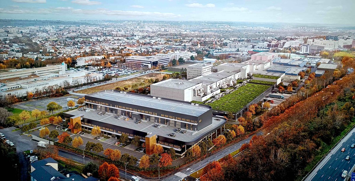 Bonjour, nous revenons gazouiller. Le développement  des #Studios de #BrysurMarne est définitivement confirmé, avec le doublement des ateliers et plateaux,  l'arrivée d'industries techniques, soit un véritable pôle image, son et photographie. Va falloir changer de nom ! Sabine