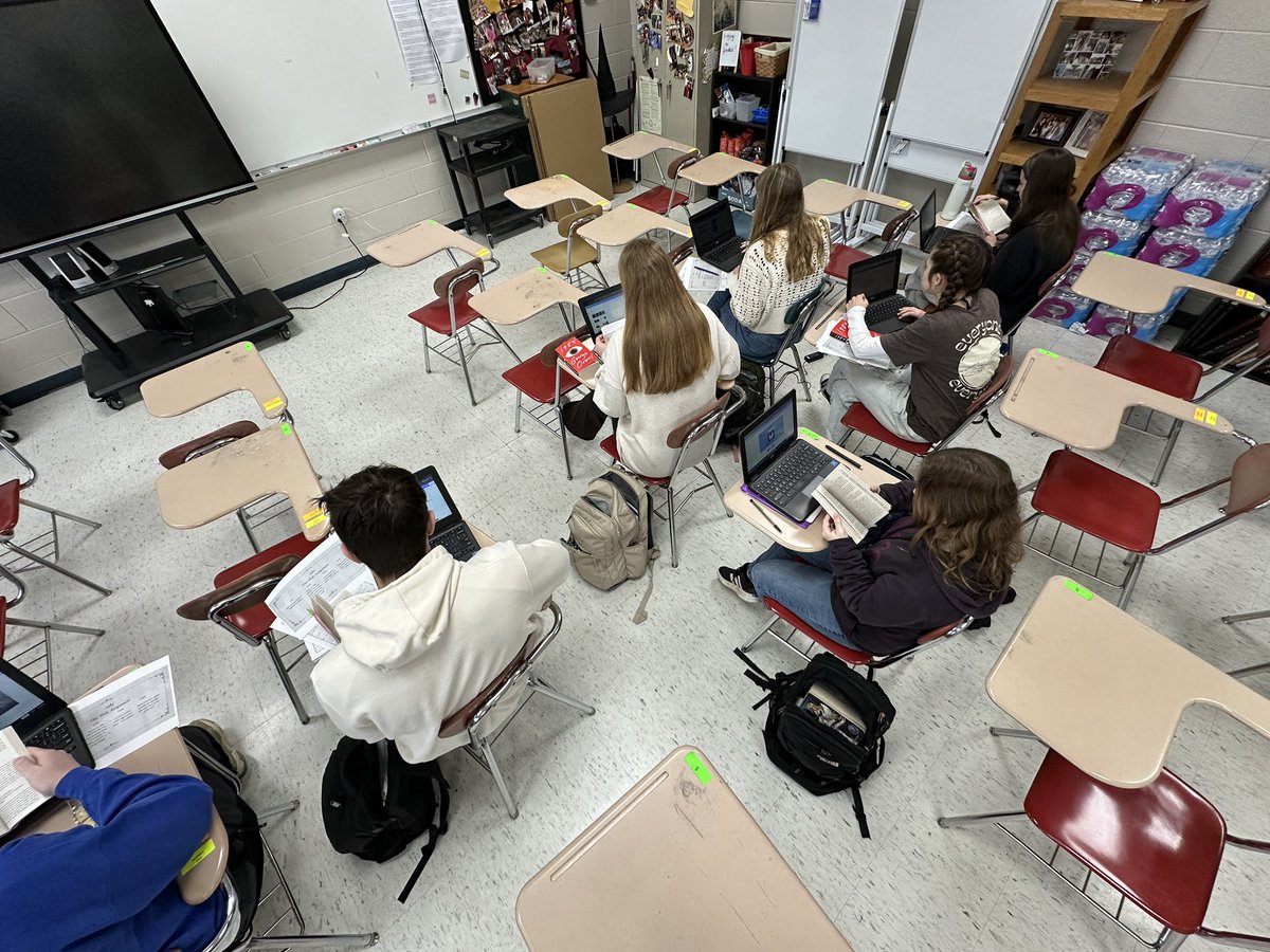 #JCSDLD2025 
Successfully using our fabulous platforms: Canva and Curi-Pod for the win. Creating slides to examine concepts of theme in Orwell’s 1984 and Arthur Miller’s The Crucible.