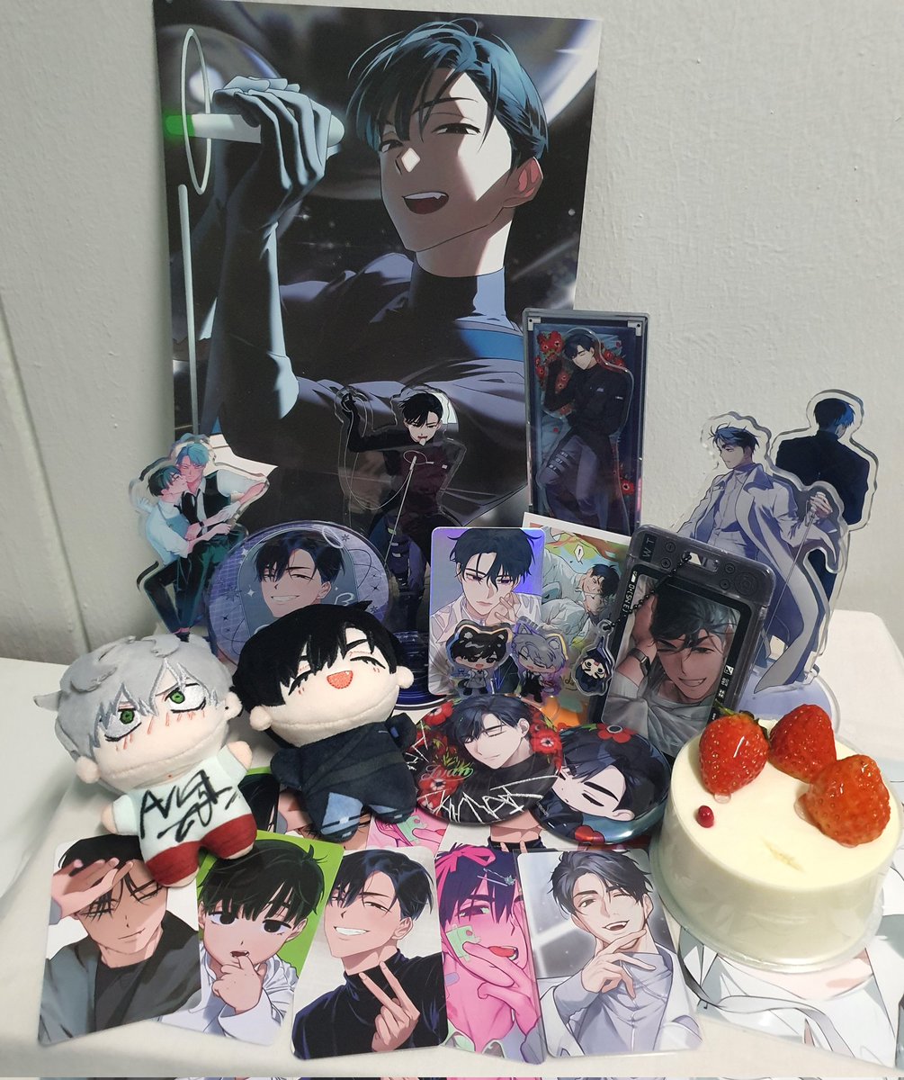 skyhae06's tweet photo. 🅷🅰🅿🅿🆈 🅸🆅🅰🅽 🅳🅰🆈!!

Ivannie, Happy Adoption Day💙
I don't have a display case, but i tried to do a small shrine. 
Thank you for being born, happy always my shooting star💫

#ALNST #에이스테 #IVAN
#HAPPYIVANDAY2025
#HAPPYADOPTIONDAYIVAN
#0214IVANDAY https://t.co/FfjSvk1Vmy