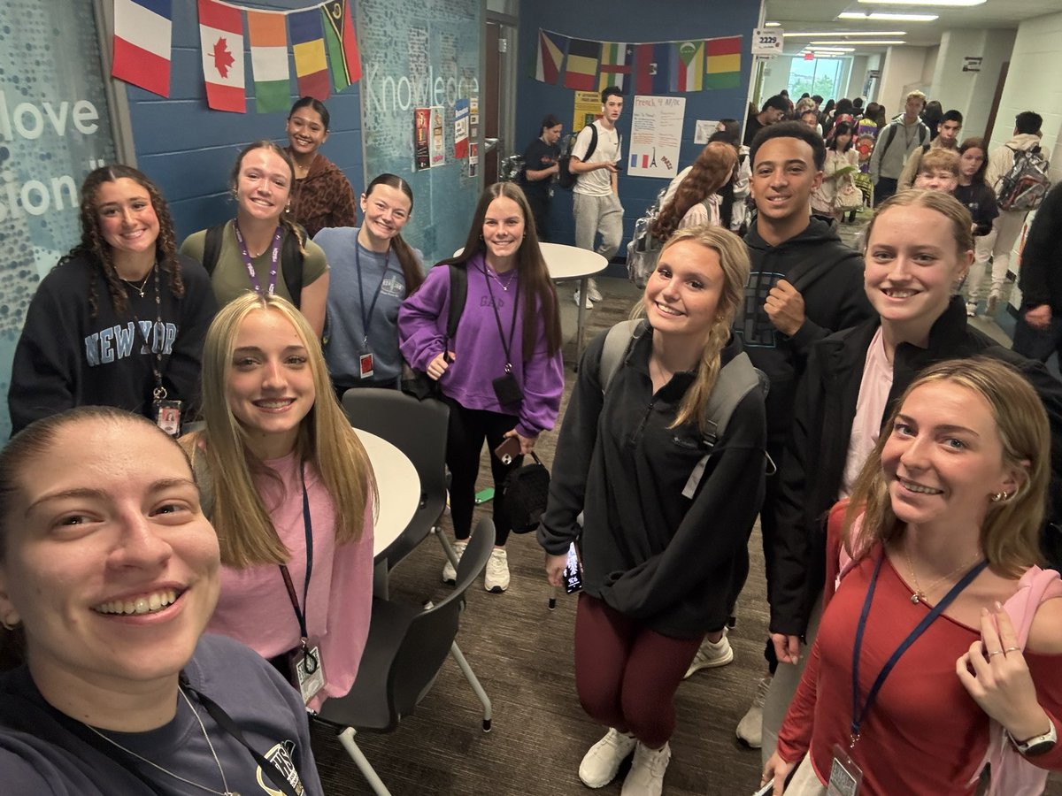 Coach Liz Oyervides tweet media