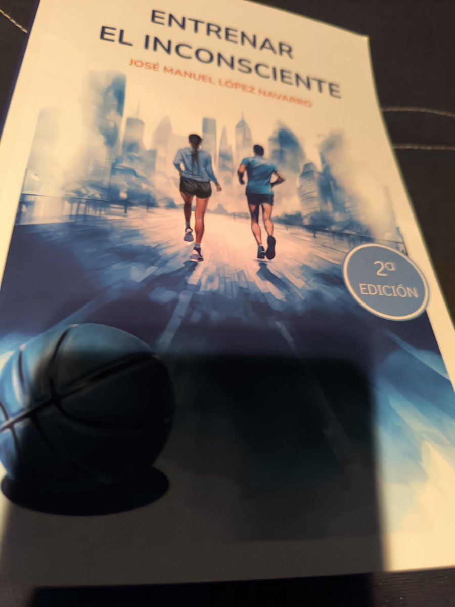 BasketSocutRG9's tweet image. Hoy me he marcado un 2x1 en recomendaciones de @robez_