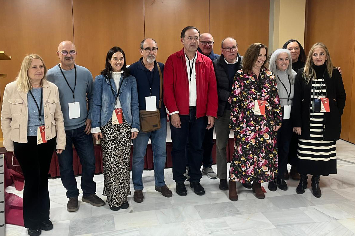 Comunica_FSCA's tweet photo. 🔴5º CONGRESO FSC CCOO de Cádiz | Enhorabuena Miguel Ángel López Carmona, reelegido  como secretario general del sindicato provincial en #Cadiz 

✊Fuerza y éxitos compañeras y compañeros, seguimos trabajando‼️

‼️Vivan las @CCOO💪#iNDISPENSABLES

▶️ https://t.co/5tbBPas3dn https://t.co/iy6SYkZsZ2