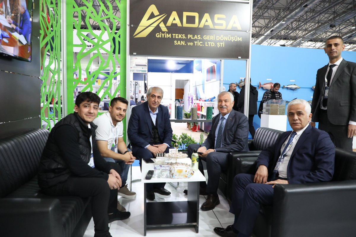 adasagrup067453's tweet photo. REWA Anatolia - Geri Dönüşüm ve Atık Yönetimi Fuarının 1. Gününde  Adasa Giyim Tekstil Plastik Geri Dönüşüm standımıza yoğun ilgi gösteren kıymetli dostlarımıza teşekkür ediyoruz.
#REWAnatolia #Plastik #Sürdürülebilirlik #Adana  #GeriDönüşüm https://t.co/eXKoVTUNXb