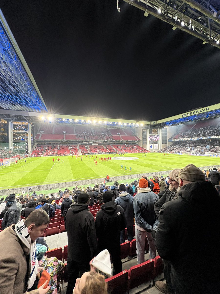 casper.lochert tweet media