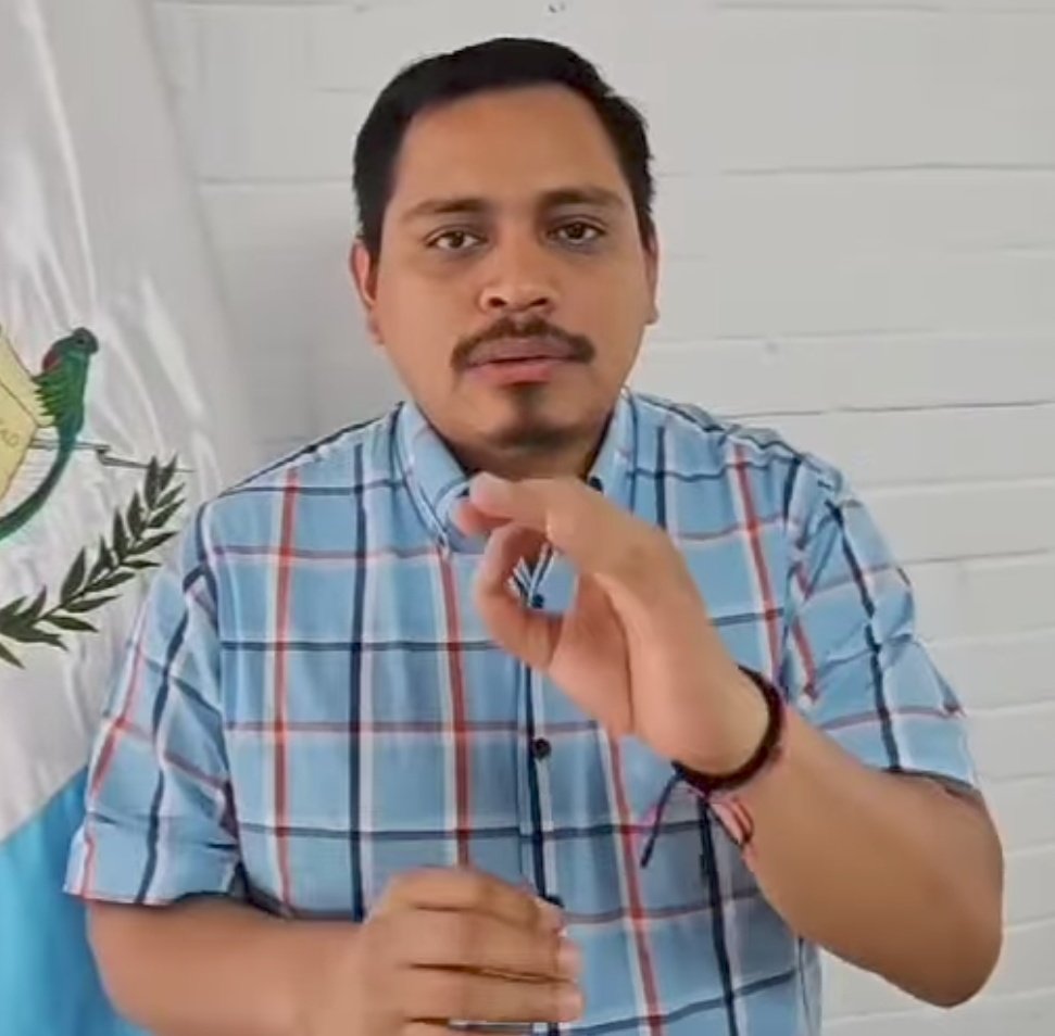_vigilando's tweet photo. @Josechic86 A qué le sabe el culo a la Vice @KarinHerreraVP veo que ahora quiere ser también de ese semillero de huecos y lambiscones. https://t.co/HOnMKFyYv4