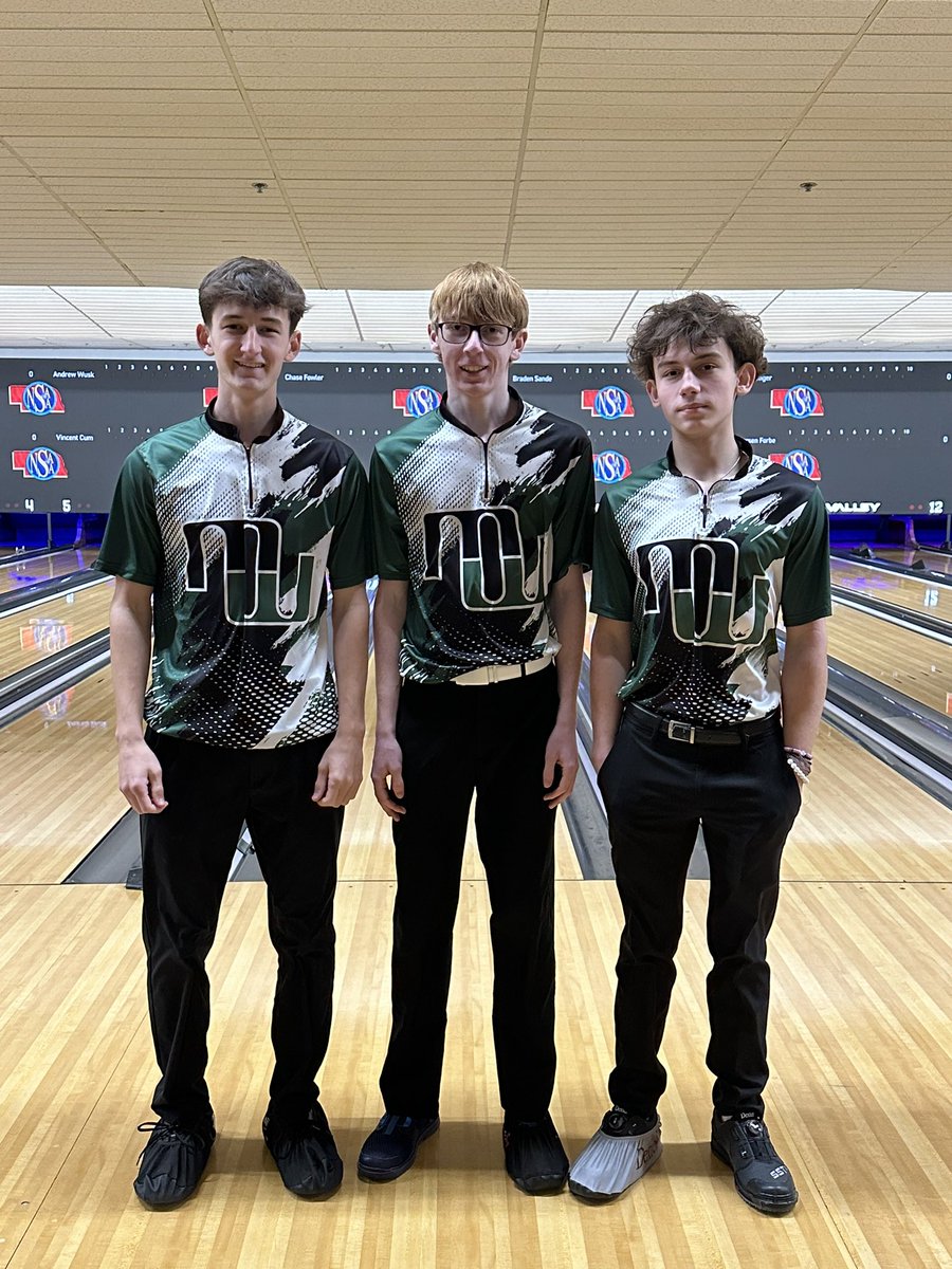 The boys are rolling now - good luck Collin, Anden, and Taven!
livescore.lanetalk.com/livescoring/d7…
<a href="/MWHSactivities/">Millard West Activities</a>