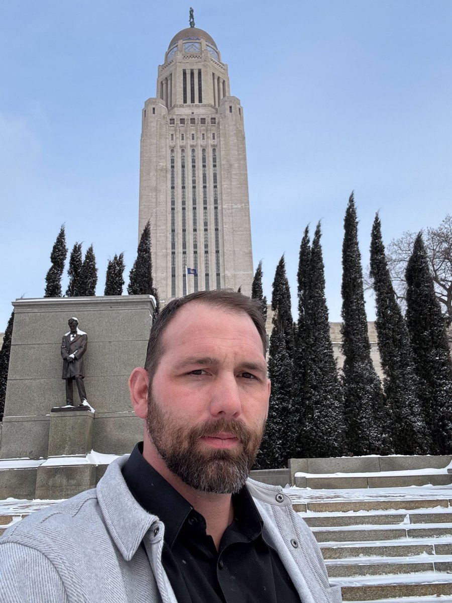 Yesterday, our Chief Mining Officer, <a href="/ShanonSquires/">Shanon</a>, was in Lincoln, Nebraska to represent <a href="/compass_mining/">Compass Mining</a> and share vocal opposition to Legislative Bill 526 (LB526), which imposes an unfair and discriminatory excise tax on Bitcoin data centers in Nebraska. 

🧵⬇️